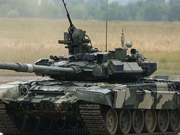Ai Cập mua 500 tăng T-90 của Nga, sẵn sàng tham chiến ở Libya ảnh 1