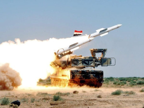 Phòng không Syria bắn hạ 2 UAV của phiến quân lởn vởn trên sân bay Hama ảnh 1 Phòng không Syria bắn hạ 2 UAV của phiến quân lởn vởn trên sân bay Hama ảnh 1