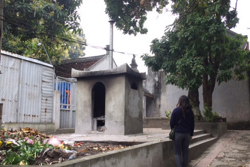 Đốt vàng mã - tập tục lạc hậu cần xóa bỏ (1): Người Hà Nội "đốt" 400 tỷ đồng mỗi năm ảnh 2