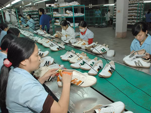 Việt Nam kỳ vọng xuất khẩu năm 2016 sẽ đạt mức kỷ lục 187 tỷ USD ảnh 1