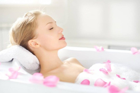 Khoa học chứng minh tác dụng của việc tắm bồn đối với sức khỏe ảnh 1