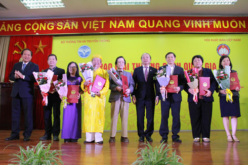 Lan tỏa văn hóa đọc, tôn vinh tác giả, người làm sách ảnh 1