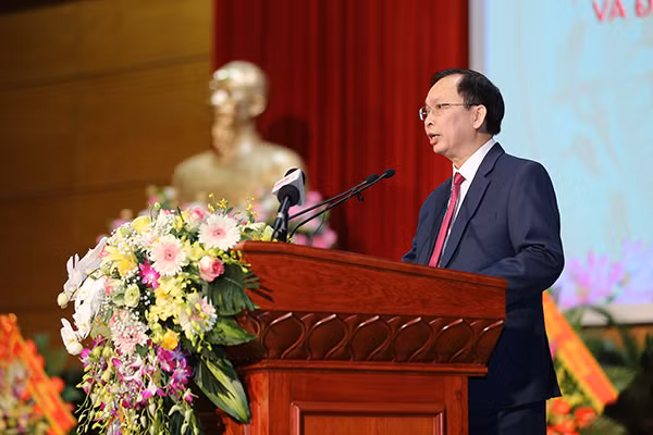 Kỷ niệm 25 năm thành lập, MB đón nhận Huân chương Bảo vệ Tổ quốc hạng Nhất ảnh 4