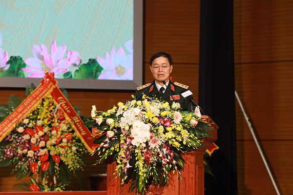 Kỷ niệm 25 năm thành lập, MB đón nhận Huân chương Bảo vệ Tổ quốc hạng Nhất ảnh 5