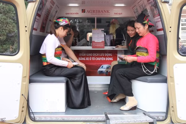 Dấu ấn Agribank trong thành tựu 10 năm xây dựng nông thôn mới ảnh 3