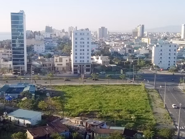 Phải quản chặt việc người nước ngoài mua đất ven biển ảnh 1