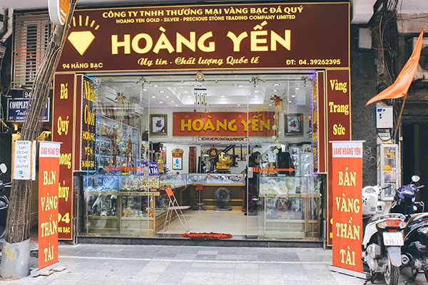 Tiệm vàng lớn xếp hàng dài, tiệm vàng nhỏ ế chỏng chơ ảnh 11