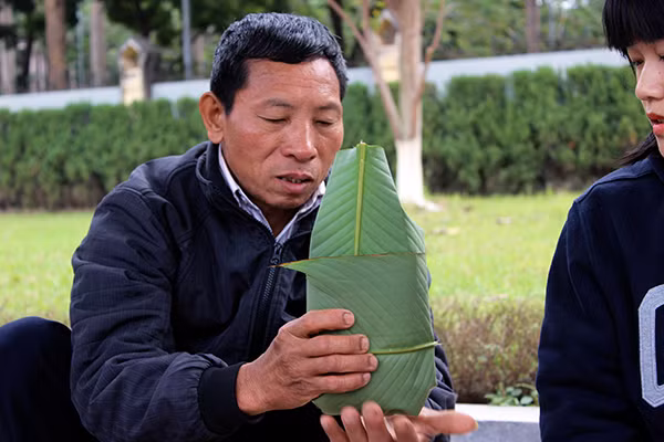 Lễ hội Gói bánh chưng trao yêu thương đến trẻ em vùng cao ảnh 8