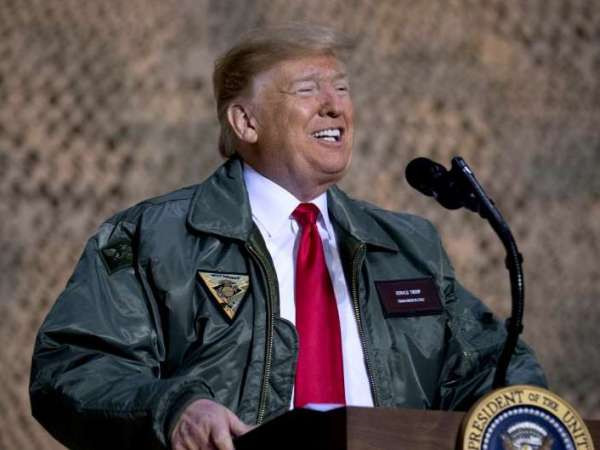 Ông Trump: Mỹ không rút quân khỏi Iraq mà có thể tấn công IS ở Syria từ căn cứ gần đó ảnh 1