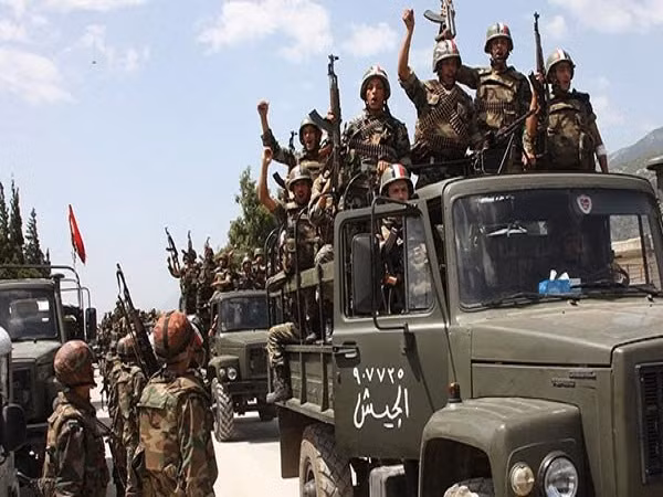 Damascus điều thêm quân và thiết bị quân sự tới chiến trường Aleppo ảnh 1
