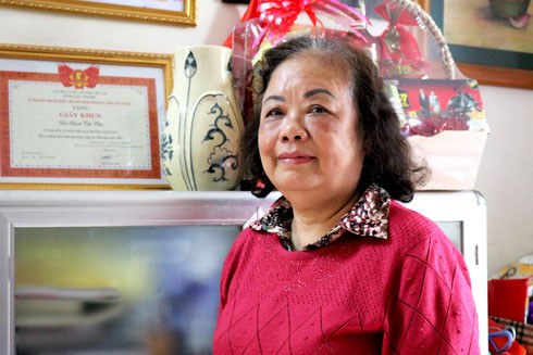 Người phụ nữ "chiến đấu" giành lại không gian vui chơi cho con trẻ ảnh 1