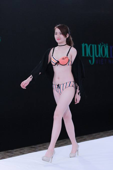 Thí sinh tự tin "phá bỏ mọi giới hạn" trong trang phục áo tắm ảnh 4