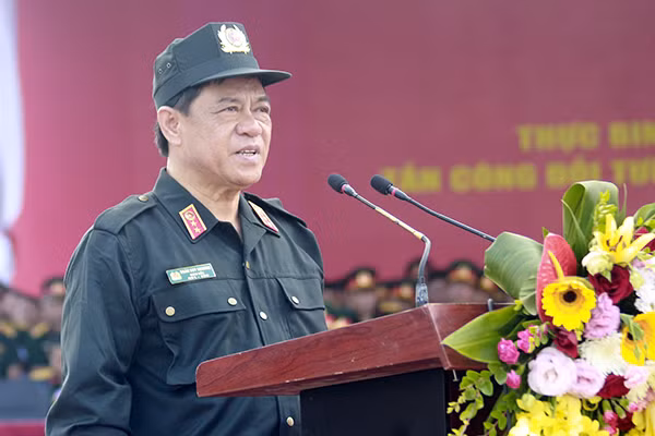 Hà Nội diễn tập xử trí tình huống các đối tượng gây rối, tấn công khủng bố ảnh 3