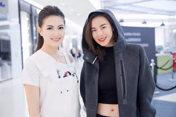 Hoa Hậu Mai Hà Ngân hội ngộ siêu sao Thái Lan Mario Maurer ảnh 7