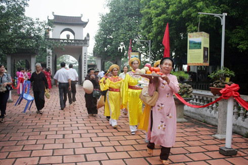 Tưng bừng Lễ hội đền An Sinh và hào khí Đông A ảnh 1