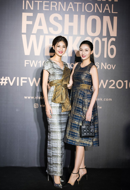 Hoa hậu Mỹ Linh "đọ sắc" với chị em Á hậu Thanh Tú - Trà My ảnh 8