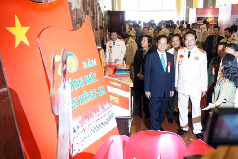 Hội tụ những điển hình xuất sắc thi đua yêu nước toàn lực lượng Công an nhân dân ảnh 6