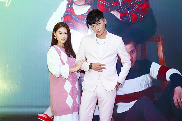 Dàn sao "Yêu em bất chấp" hội ngộ, bật mí nhiều kỉ niệm khó quên ảnh 10 Dàn sao "Yêu em bất chấp" hội ngộ, bật mí nhiều kỉ niệm khó quên ảnh 10