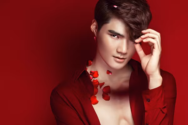 Quang Hùng khác lạ với hình ảnh lãng tử lạnh lùng ảnh 9