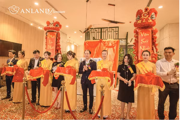 Giao dịch sôi động trong Lễ Khai trương căn hộ mẫu dự án Anland Premium ảnh 1