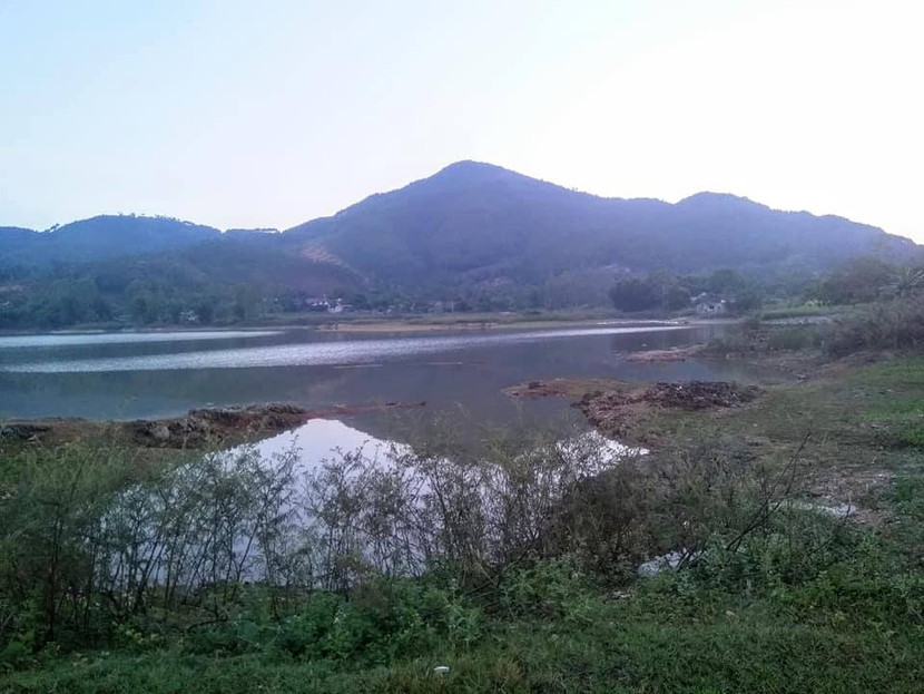 Rủ nhau đi câu cá, hai học sinh lớp 1 đuối nước thương tâm ảnh 1