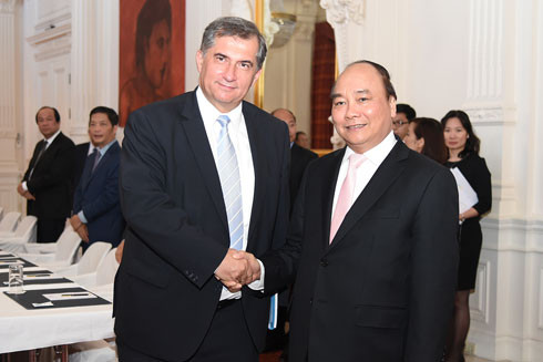 Thủ tướng Nguyễn Xuân Phúc tiếp lãnh đạo một số hiệp hội, tập đoàn kinh tế ảnh 1