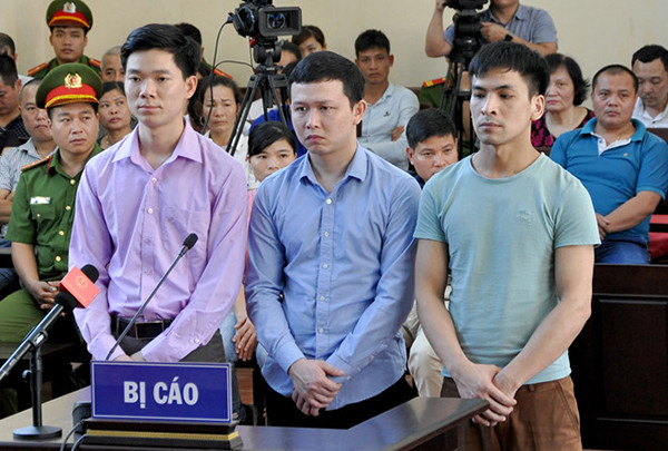 Vụ xét xử bác sĩ Hoàng Công Lương: Nghị án kéo dài đến ngày 5-6 ảnh 1 Vụ xét xử bác sĩ Hoàng Công Lương: Nghị án kéo dài đến ngày 5-6 ảnh 1