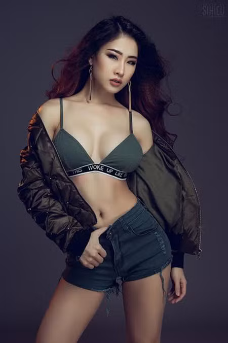 DJ Oxy "nóng bỏng" chào đón năm mới ảnh 1