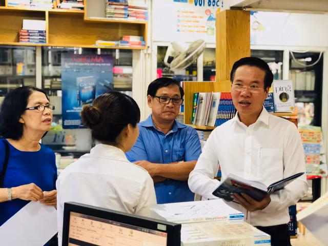 Nhà xuất bản Mỹ mua bản quyền tác phẩm "Gạc ma - Vòng tròn bất tử" ảnh 1