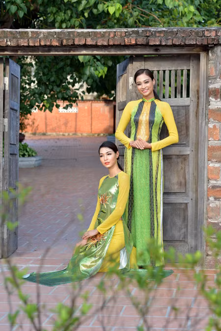 Vũ Việt Hà đưa ruộng bậc thang về Tuần lễ thời trang Việt Nam ảnh 10