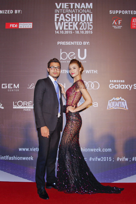 Sơn Tùng M-TP "khuấy đảo" thảm đỏ Vietnam International Fashion Week 2015 ảnh 4