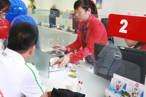 Khó giảm lãi suất ngân hàng ảnh 1