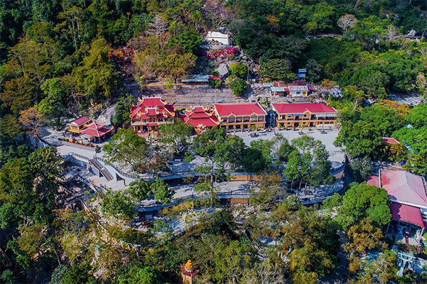 Có gì ở điểm đến linh thiêng nhất Nam Bộ? ảnh 6 Có gì ở điểm đến linh thiêng nhất Nam Bộ? ảnh 6