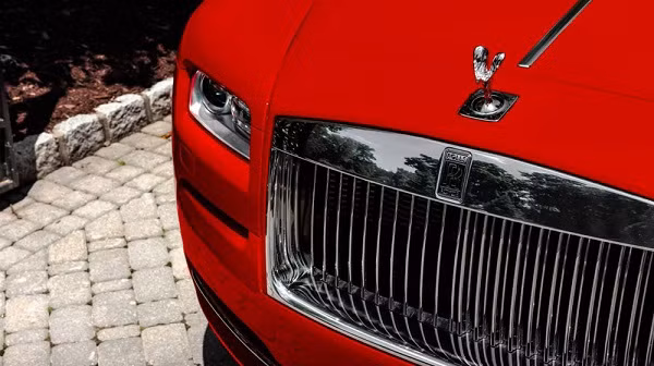 Rolls- Royce Wraith St. James Edition: Đỏ mê hoặc ảnh 3