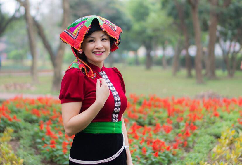 Nhà thơ Hà Kiều Trang: "Giọng thơ Tây Bắc là tiếng lòng tôi" ảnh 1 Nhà thơ Hà Kiều Trang: "Giọng thơ Tây Bắc là tiếng lòng tôi" ảnh 1