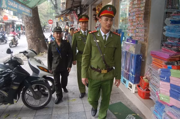 Lập lại trật tự đô thị ở các tuyến phố cổ ảnh 2