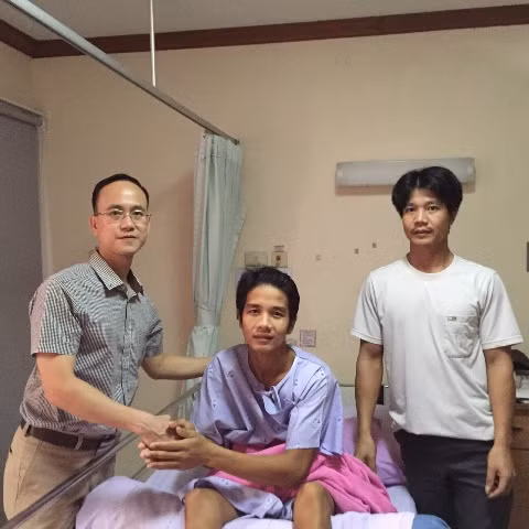 Vụ nổ bom ở Bangkok: Người Việt Nam bị thương bình phục, về nước ảnh 2