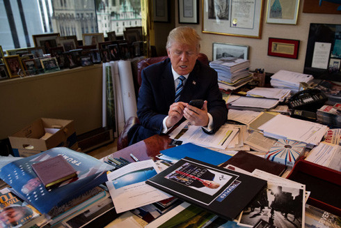 Tổng thống Mỹ Donald Trump - những dấu ấn, hiện thực rất riêng sau 1 năm cầm quyền ảnh 1