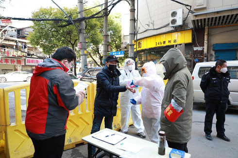 Trung Quốc xác nhận nhiều ca ủ bệnh rất dài ảnh 1