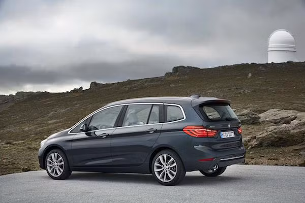  BMW 2-Series Gran Tourer: Rộng rãi và tiện lợi ảnh 5