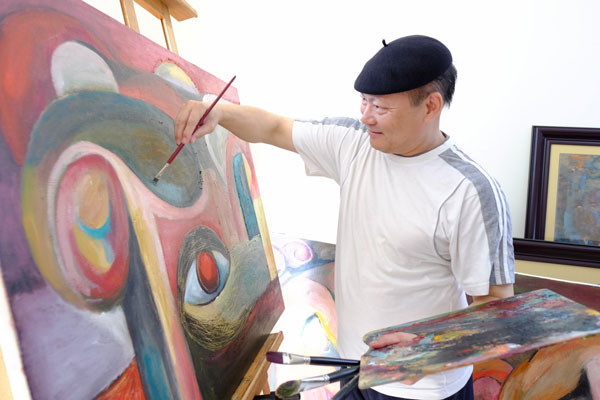 Triển lãm tranh lớn nhất được tổ chức tại Bảo tàng Hà Nội ảnh 1