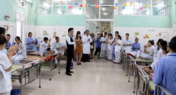 Quán quân Sao Mai 2015 Thu Hằng: Nụ cười của khán giả là cát-xê lớn nhất ảnh 11