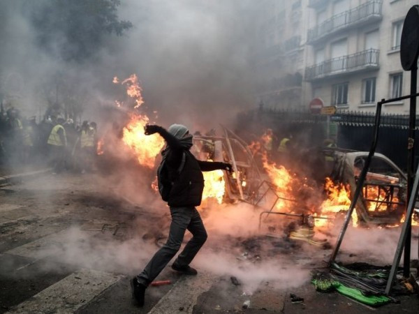 Ông Putin: Người Nga không muốn chứng kiến những vụ bạo động như xảy ra ở Pháp ảnh 1