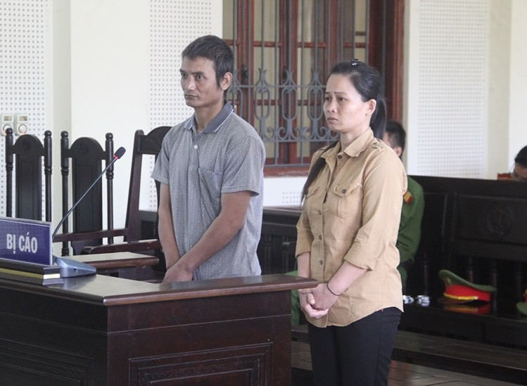 Lừa bán bạn của con gái sang Trung Quốc lấy chồng, hai đối tượng lĩnh án ảnh 1 Lừa bán bạn của con gái sang Trung Quốc lấy chồng, hai đối tượng lĩnh án ảnh 1