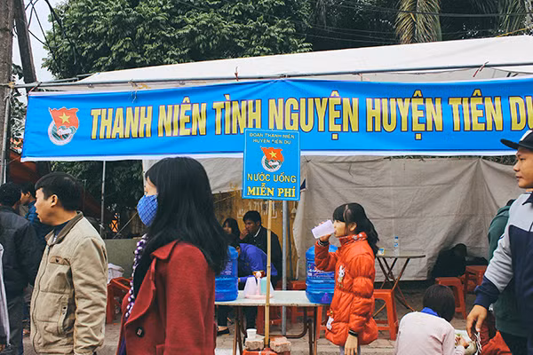 Biển người về trẩy hội Lim ảnh 10