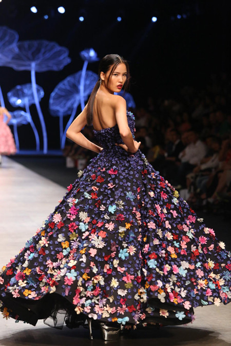 Hoàng Minh Hà giới thiệu bộ sưu tập lấy cảm hứng từ... người yêu ảnh 7