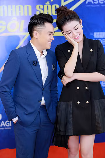 Á hậu Huyền My - MC Thái Dũng thân thiết tại sự kiện ảnh 3