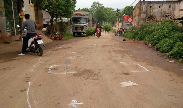 Xe tải tông nữ sinh tử vong ảnh 1 Xe tải tông nữ sinh tử vong ảnh 1