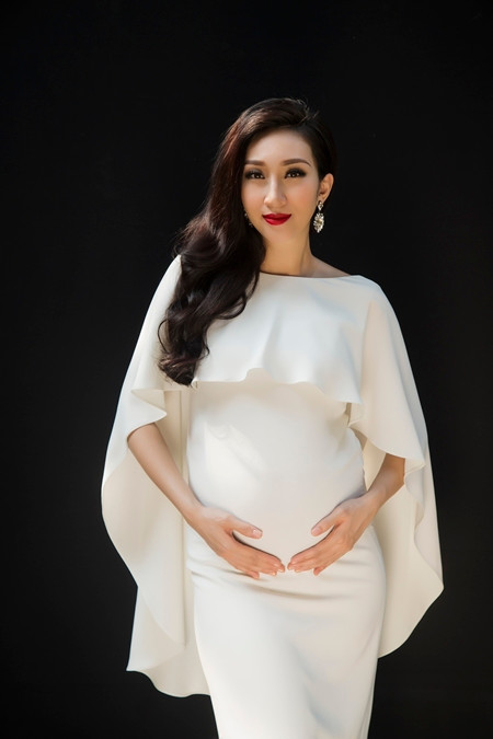 Lều Phương Anh làm album tặng con gái đầu lòng ảnh 3 Lều Phương Anh làm album tặng con gái đầu lòng ảnh 3