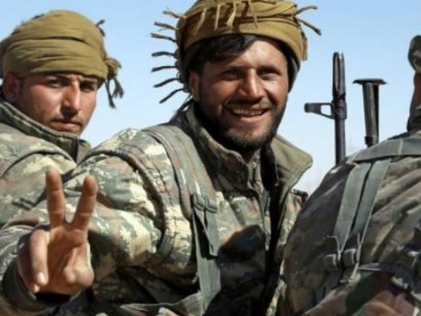 Hàng trăm tay súng SDF ở Hasaka gia nhập quân đội Syria ảnh 1 Hàng trăm tay súng SDF ở Hasaka gia nhập quân đội Syria ảnh 1